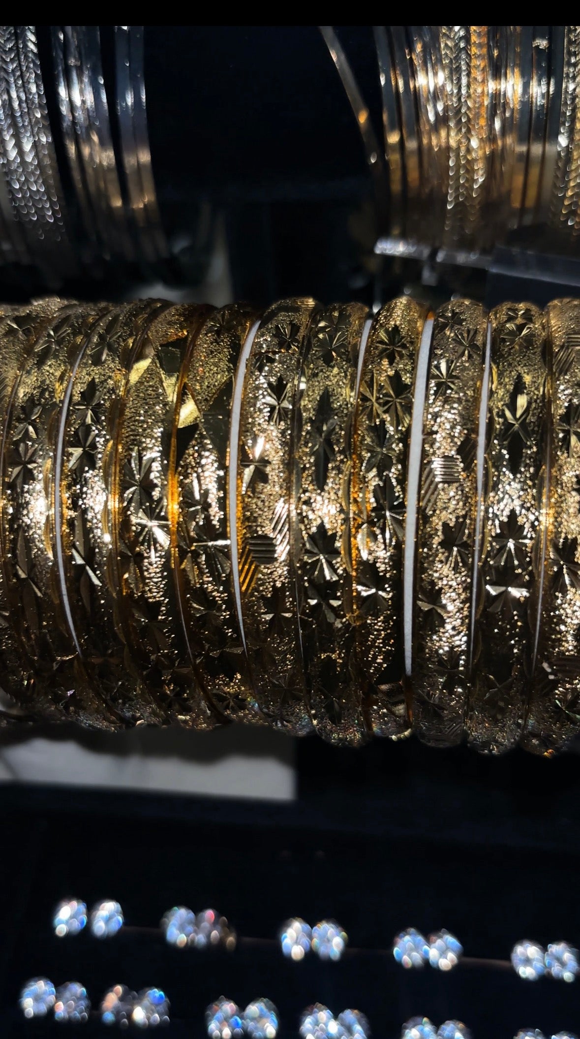 PREMIUM 5pc Gold Plated Engraved Bangles